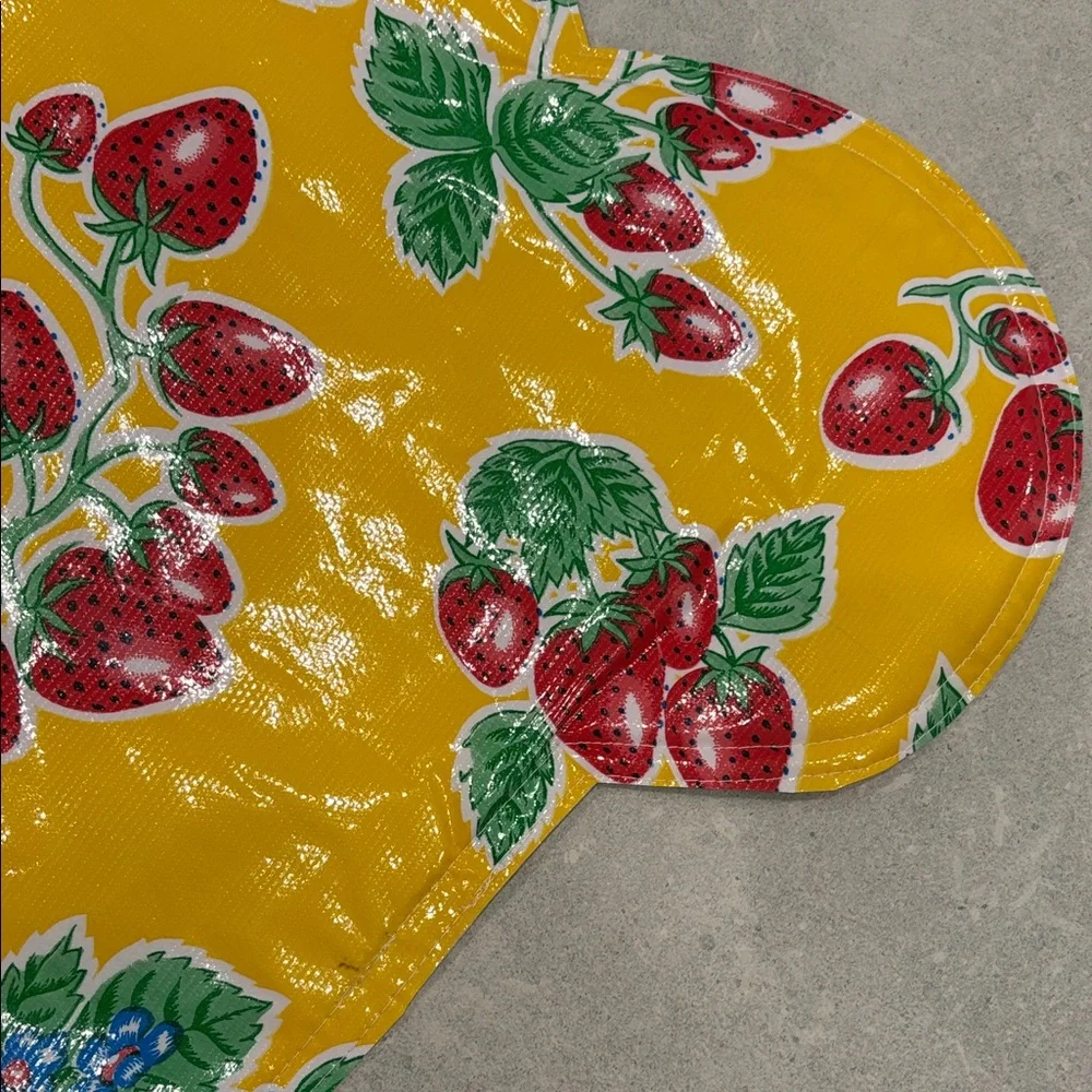 Colorful Bone-Shaped  Double sided Dog feeding mat